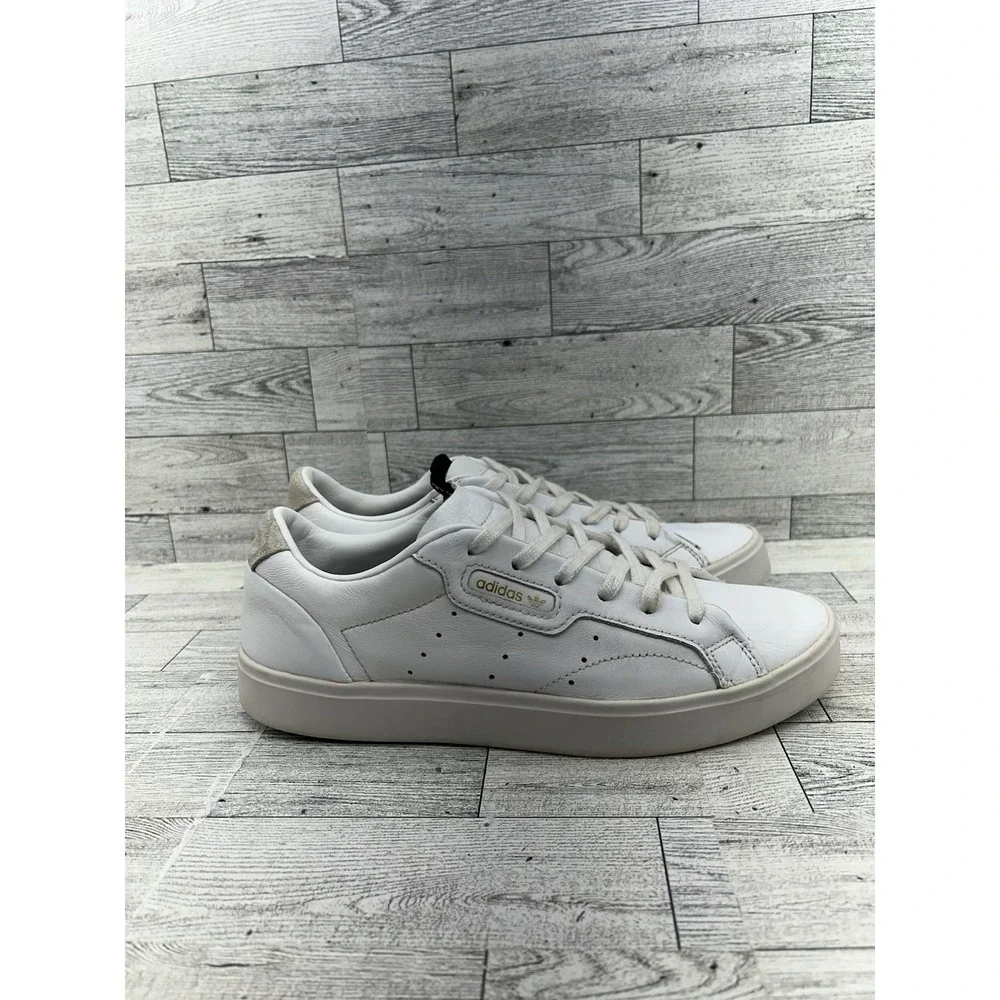 Adidas Sleek White Gold Leather Casual Sneakers Womens 7‎